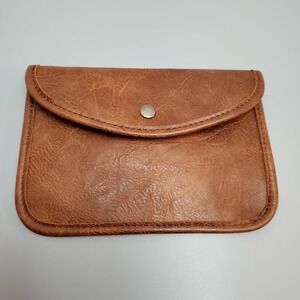 Wrangler Leather Brown Wristlet Flap Pocket Holder‎